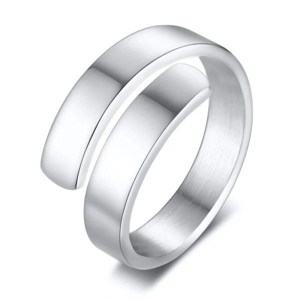 Spiral-Ring mit Gravur – personalisierter Ring mit mehreren Namen