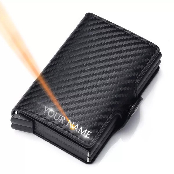 Graviertes Visitenkartenetui mit eigenem Namen – Personalisiertes Doppel-Kartenetui